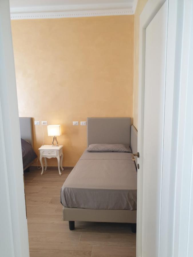 Lombardo Bed & Breakfast Рим Екстериор снимка