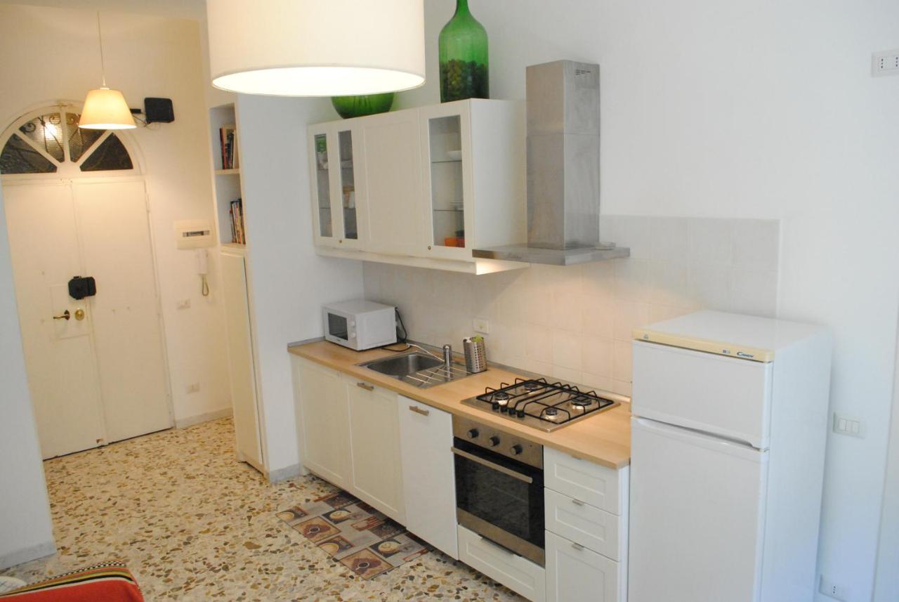 Lombardo Bed & Breakfast Рим Екстериор снимка