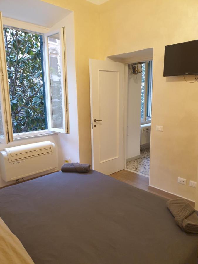 Lombardo Bed & Breakfast Рим Екстериор снимка