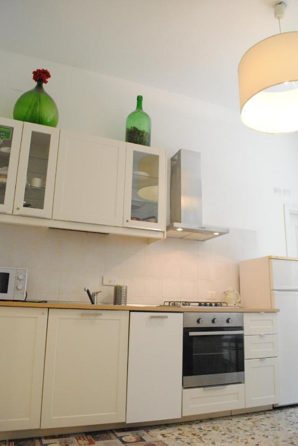 Lombardo Bed & Breakfast Рим Екстериор снимка